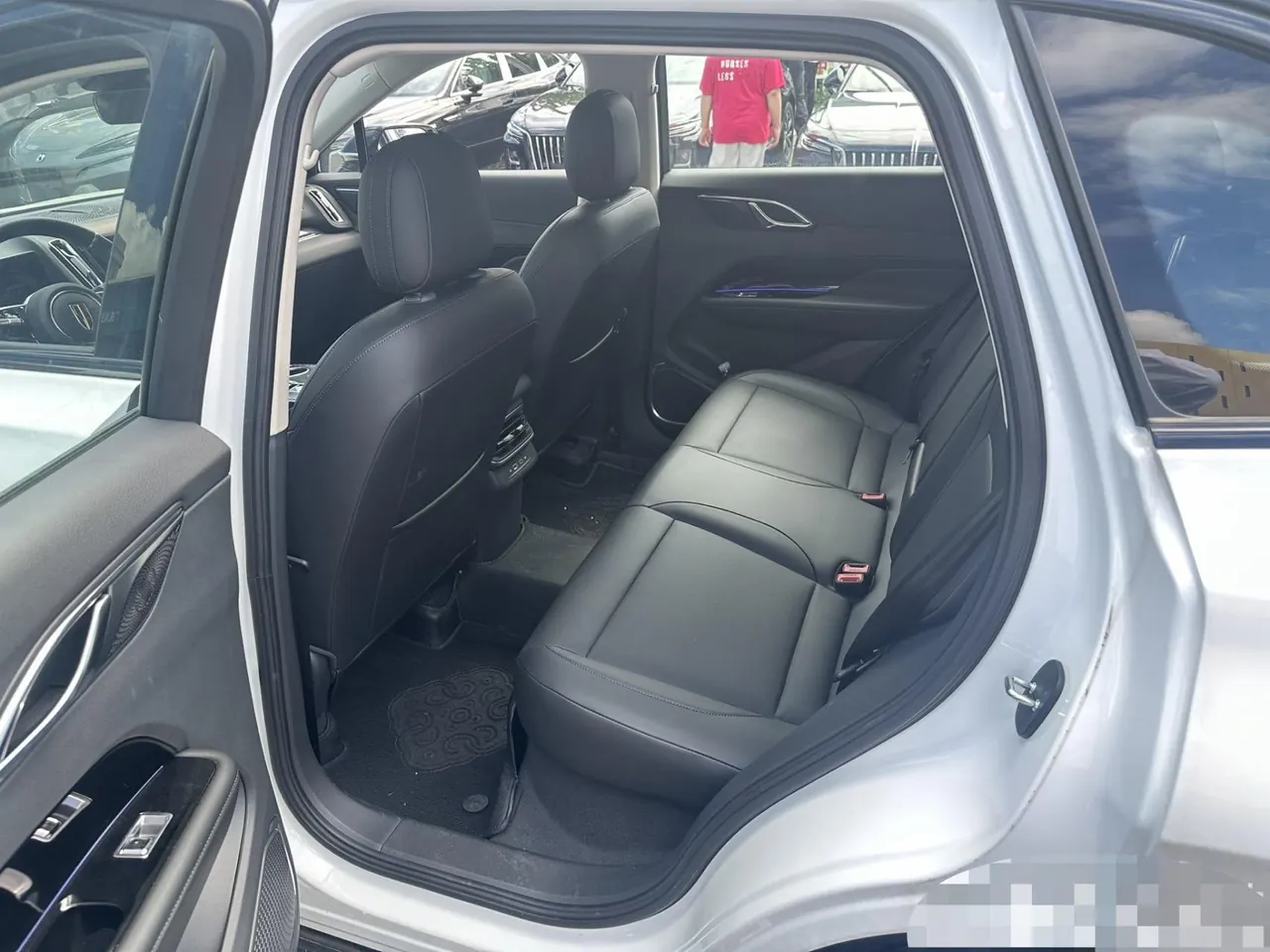HongQi 2025 HS3 PHEV 1.5T 117km Strong for PLUS Edition Automatic Gear 8