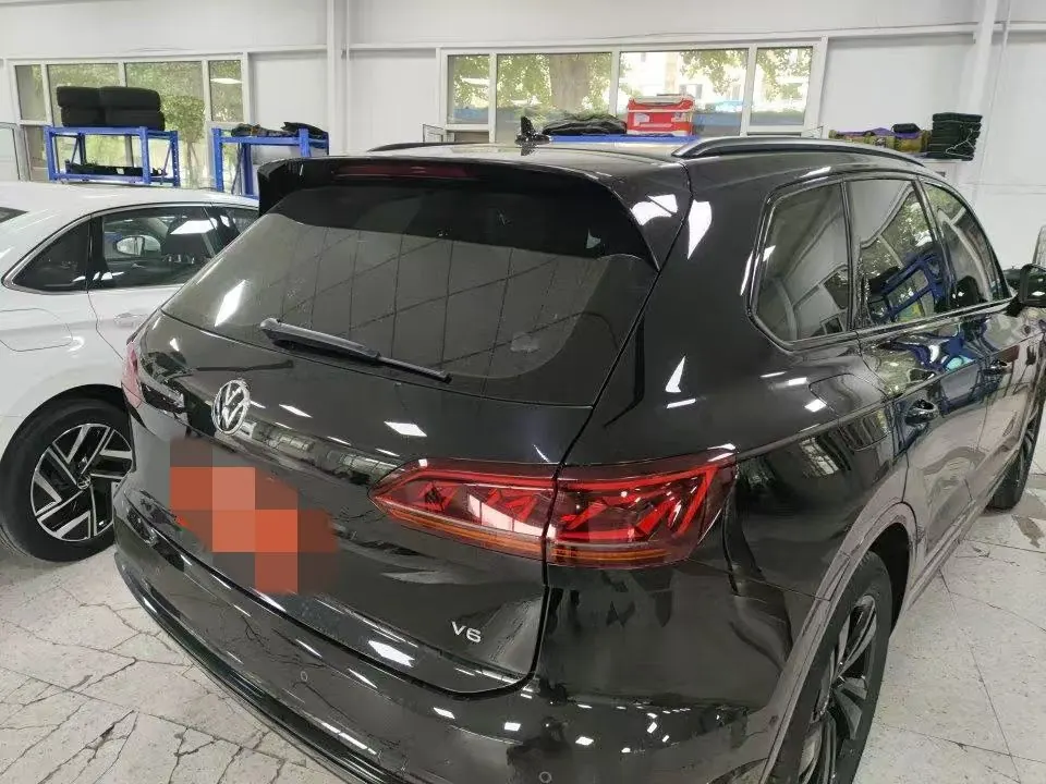 Volkswagen Touareg (Imported) 2022 Touareg 3.0TSI Sharp Edition Obsidian Black Sports Suit Automatic Gear 2