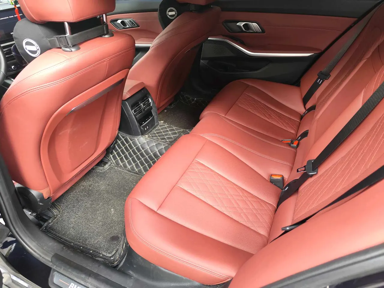 BMW 2022 i3 eDrive 35L automatic gear 9