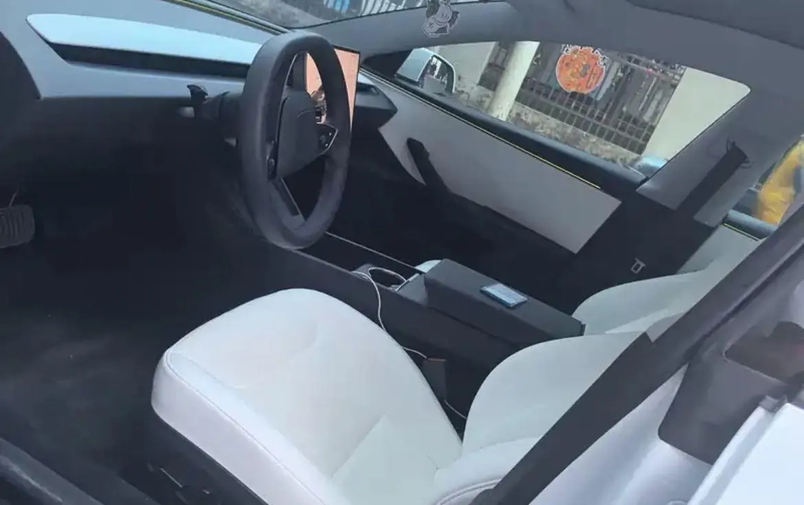 Tesla 2025 Model 3 Rear-Wheel-Drive Edition (facelift) Automatic Transmission 5