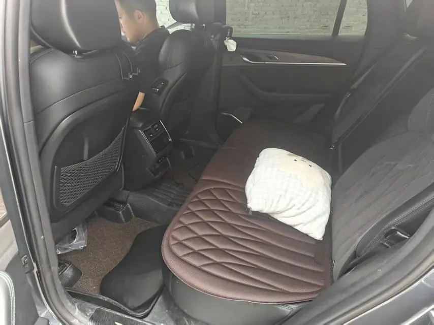 Geely 2025 XingyueL (Monjaro) 2.0TD Oriental Obsidian 4WD full-moon version automatic gear 5