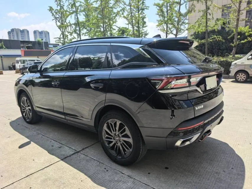 Fengshen 2022 AX7 PLUS 1.5T Mach Edition DF41 Automatic Gear 7