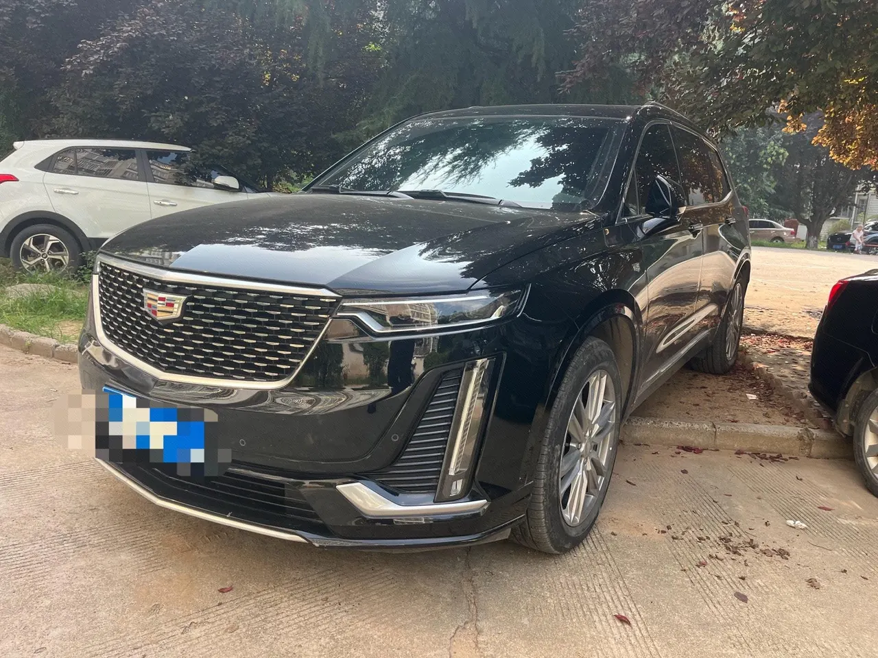 Open image lightbox: Cadillac 2022 XT6 48V 2.0T 7 four-wheel drive luxury 120 anniversary limited edition automatic gear