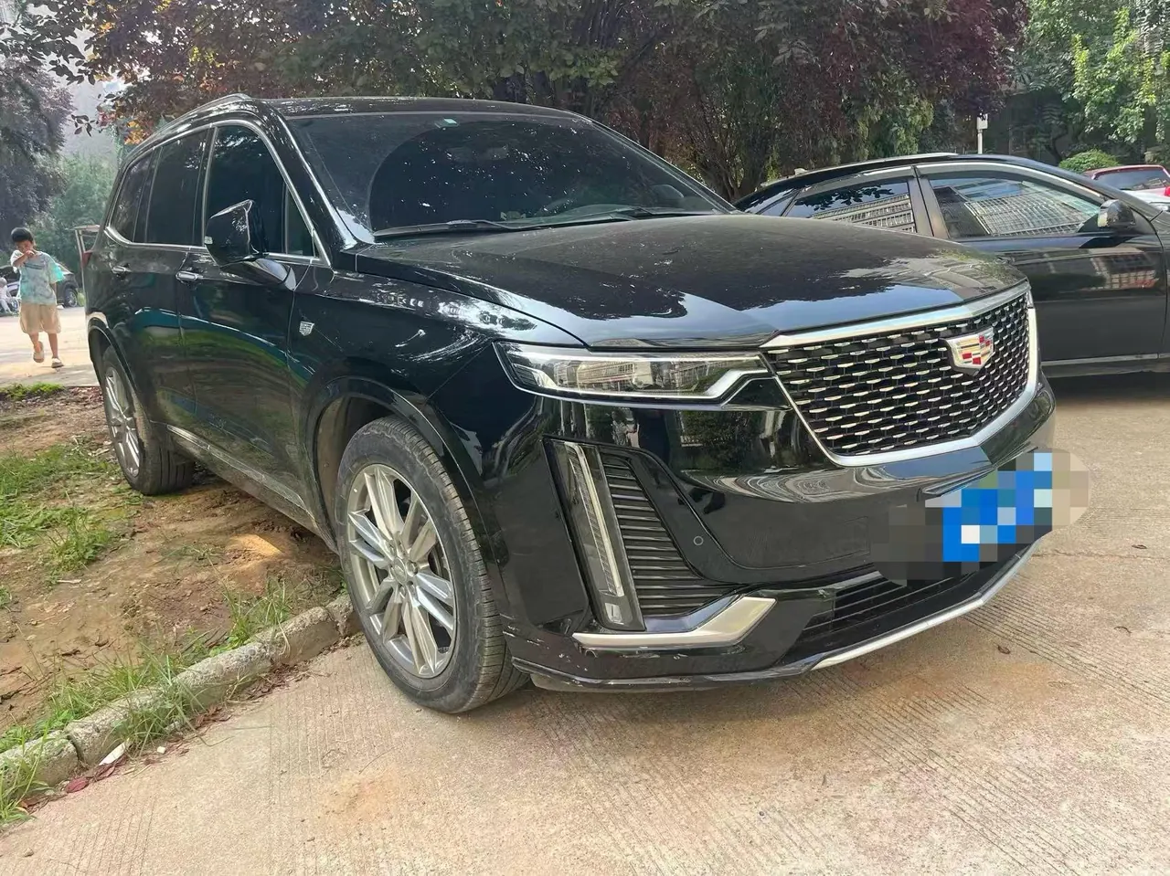 Cadillac 2022 XT6 48V 2.0T 7 four-wheel drive luxury 120 anniversary limited edition automatic gear 2