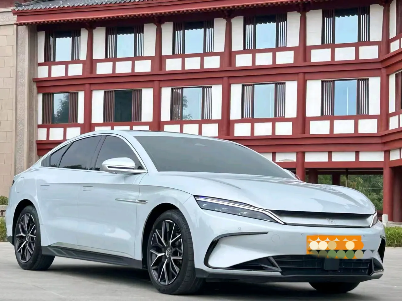 BYD 2025 Han DM-i 1.5T stepless 125KM noble automatic gear 3