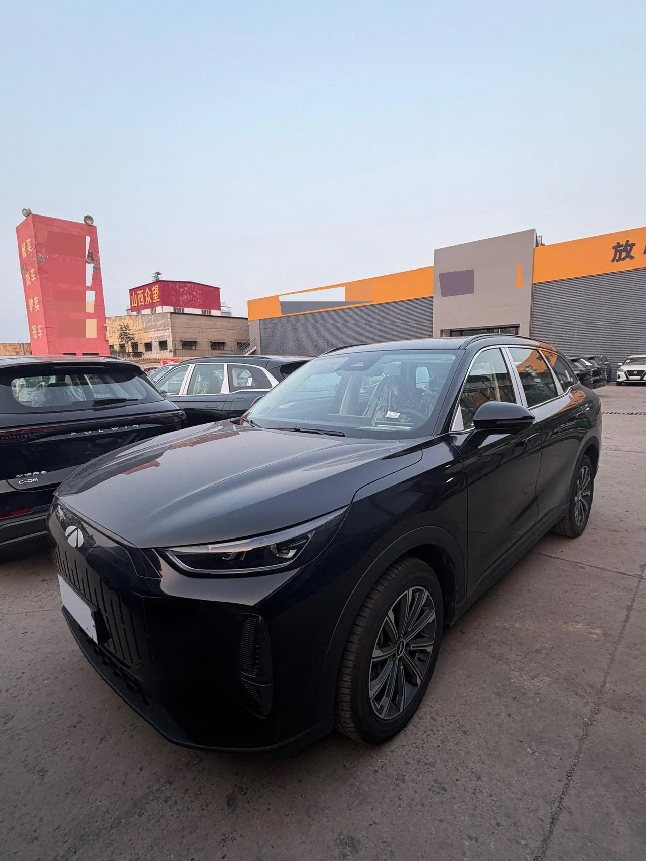 Chery 2025 Fengyun T9 C- DM 1.5T 120 Long Endurance Edition Honorable 5-seat Lithium Iron Phosphate Automatic Gear - View 1
