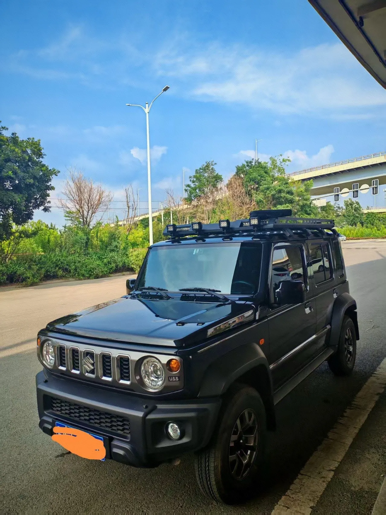 Suzuki Jimny (Imported) 2025 Jimny 1.5 Four-wheel Drive Automatic Gear - View 1