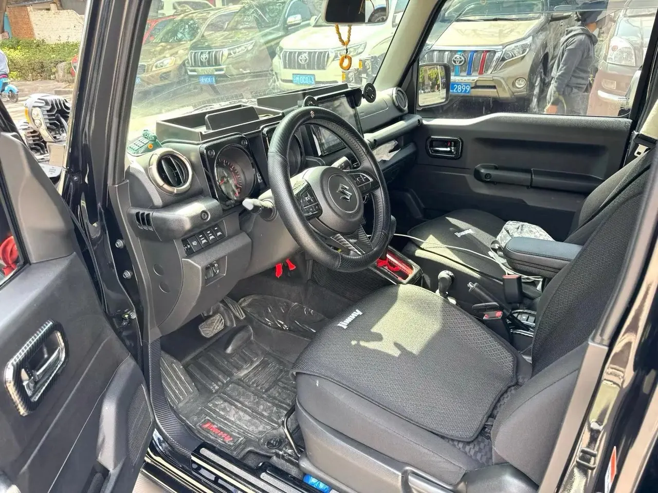Suzuki Jimny (Imported) 2025 Jimny 1.5 Four-wheel Drive Automatic Gear 6