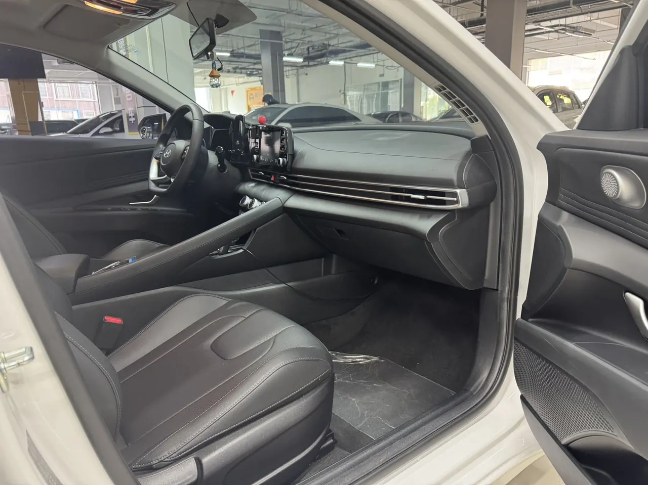 Hyundai 2023 Elantra-sedan 1.5 stepless GLX elite automatic gear 11