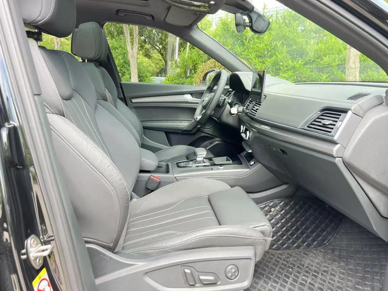 Audi 2023 Q5L 2.0TFSI 40TFSI luxury dynamic automatic 6