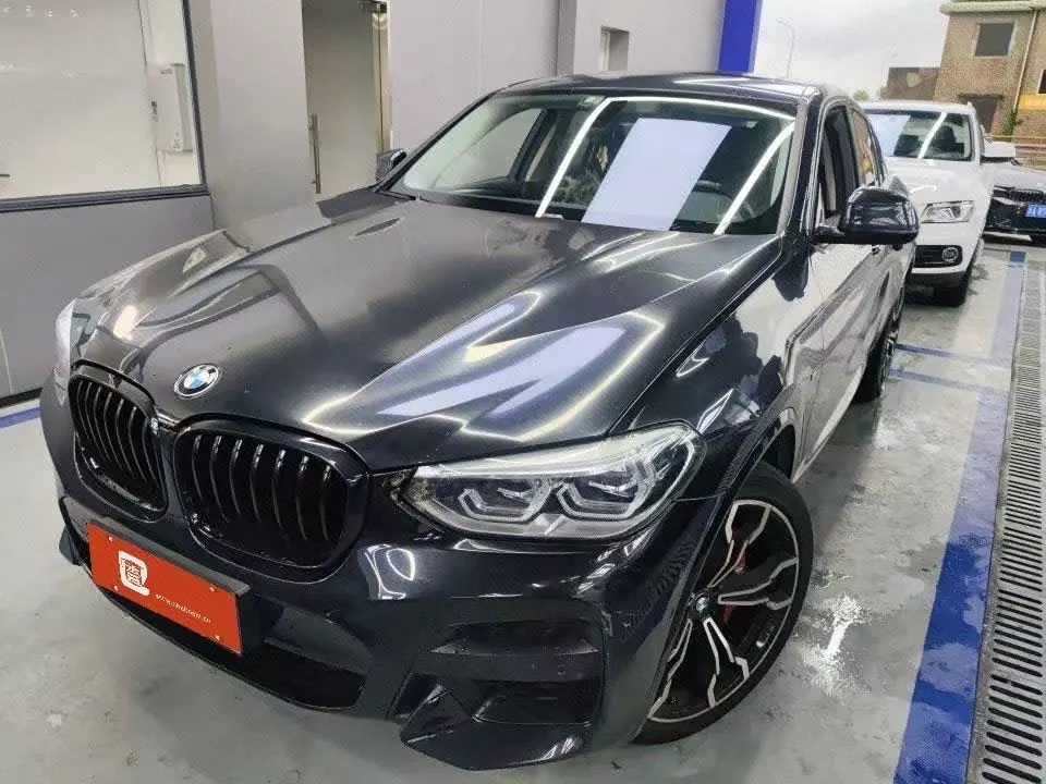 打开图片灯箱:BMW X4 (Imported) 2021 X4 xDrive25i 2.0T M Sports Obsidian Night Suit Automatic Gear