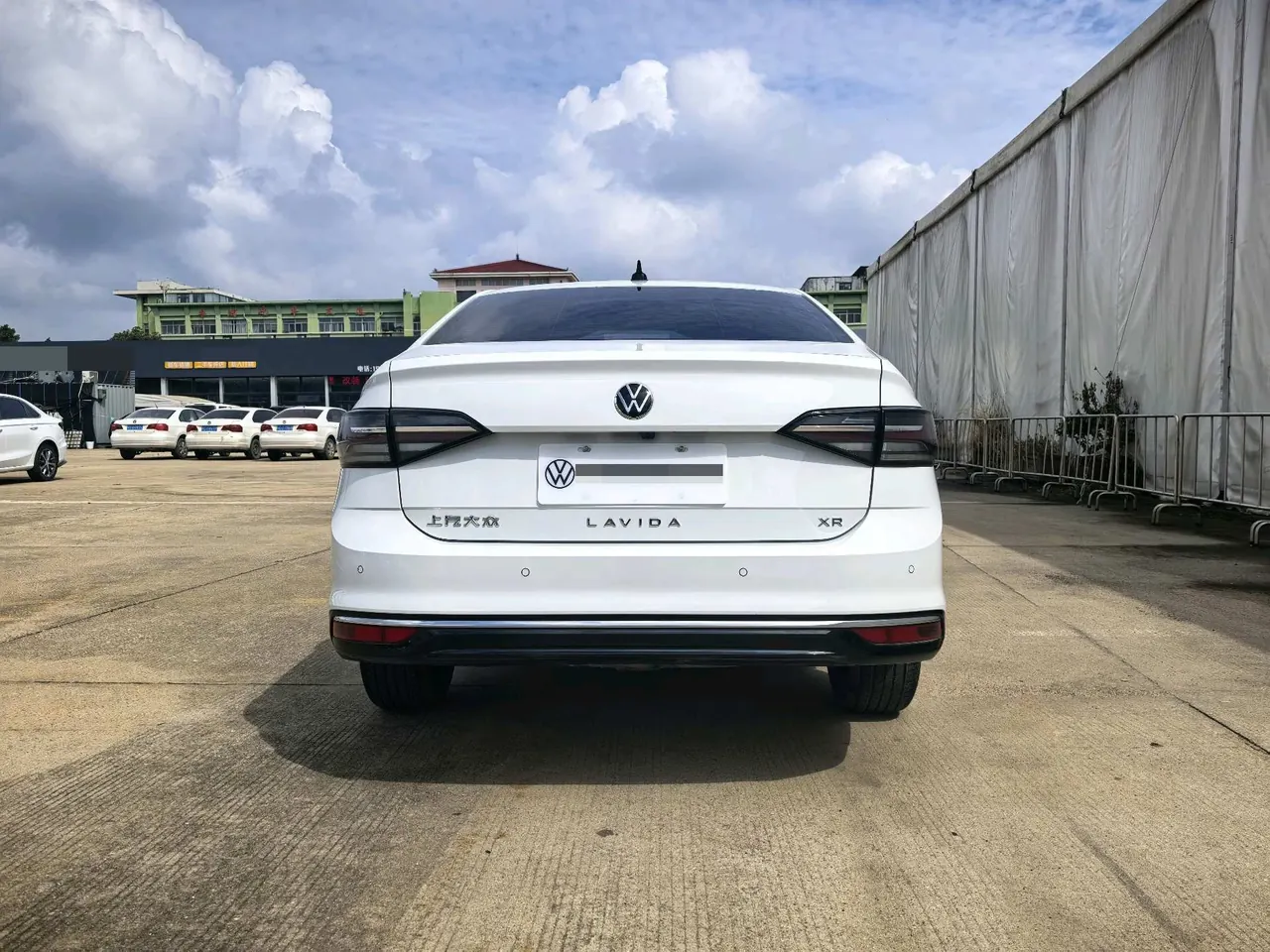Volkswagen 2023 Lavida New 1.5 New Wish Edition Automatic Gear 4