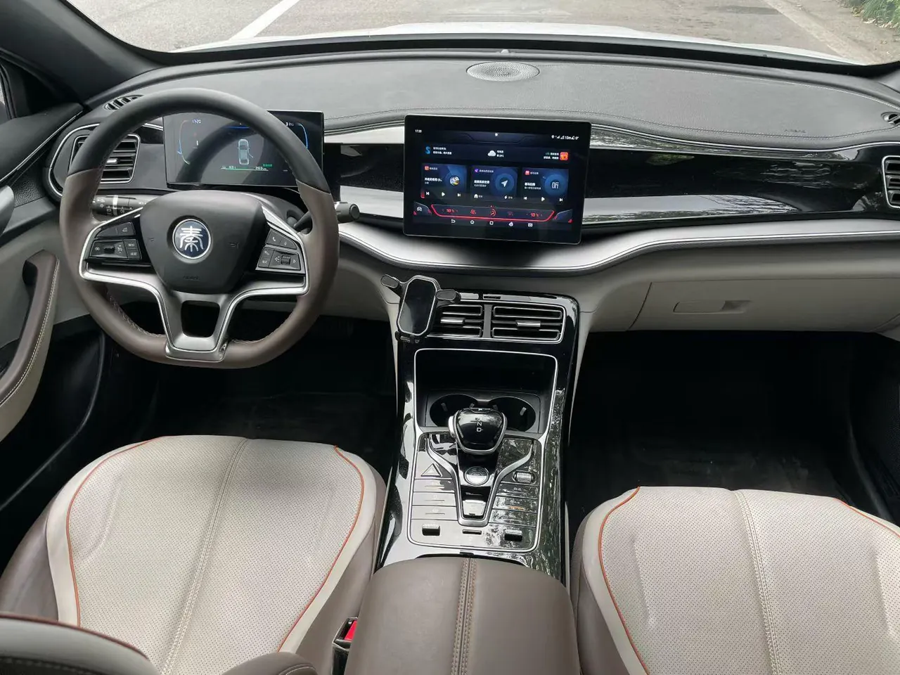 BYD 2023 Qin PLUS EV 420KM Champion Edition Exceed Automatic Gear 5