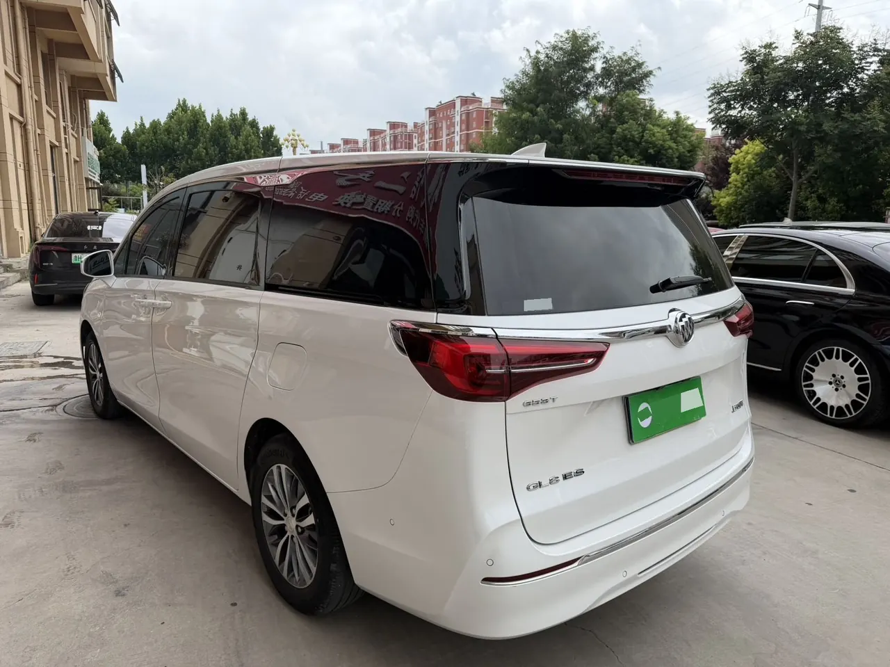 Buick 2021 GL8 ES Lu Zun 2.0T 653T Exclusive Automatic Gear 4