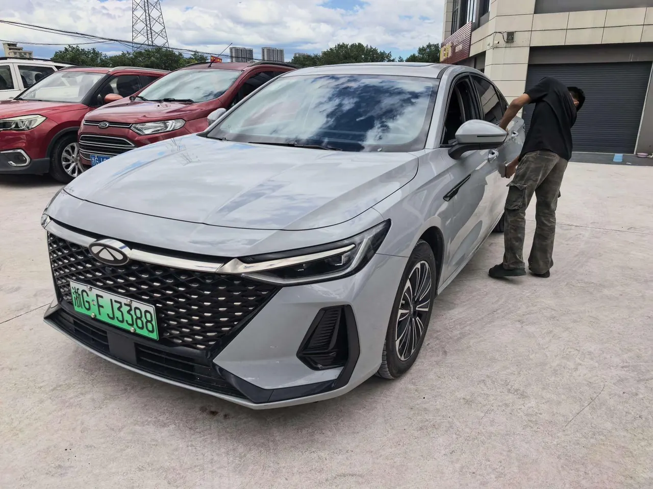 Chery 2024 Fengyun A8 1.5T 127 Wind-by-Wind Edition Automatic Gear - View 1