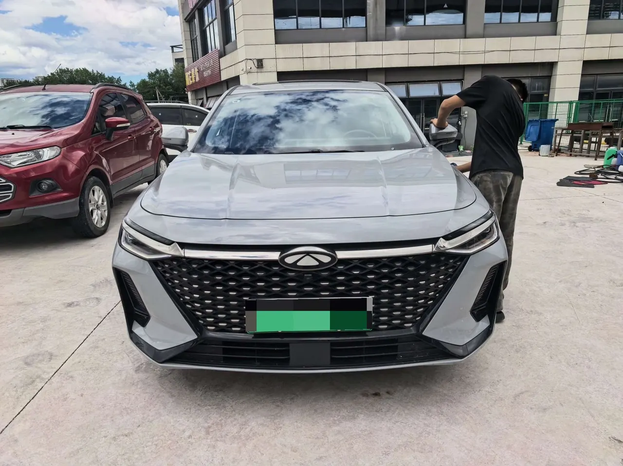 Chery 2024 Fengyun A8 1.5T 127 Wind-by-Wind Edition Automatic Gear 2
