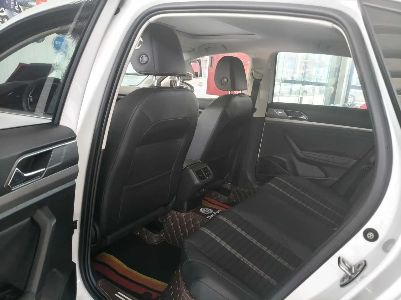 Volkswagen 2021 Lavida 1.5 Vision Edition Automatic Gear 6