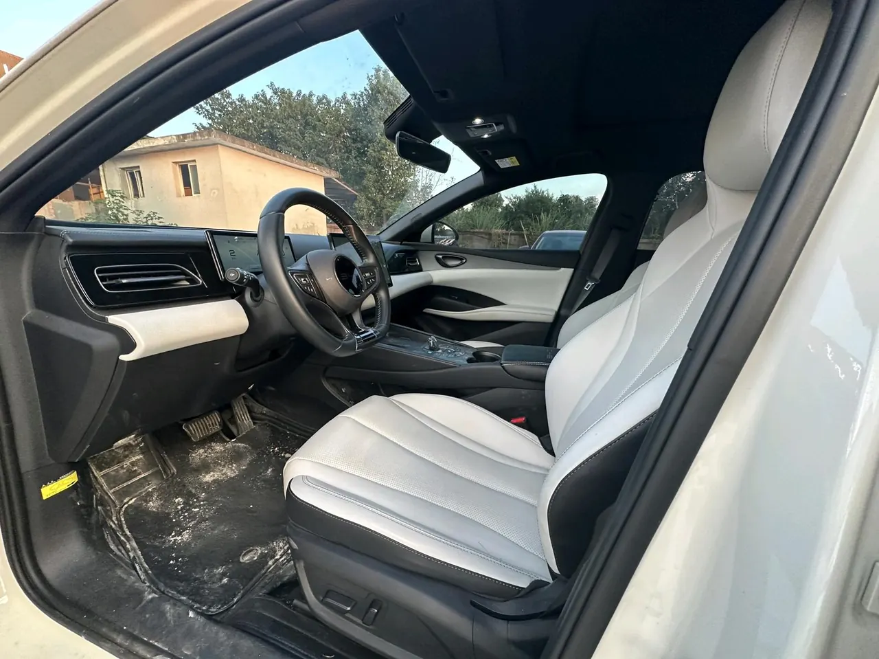 BYD 2024 Seal 06 DM-i 1.5 Stepless 120KM Honorable Automatic Gear 4
