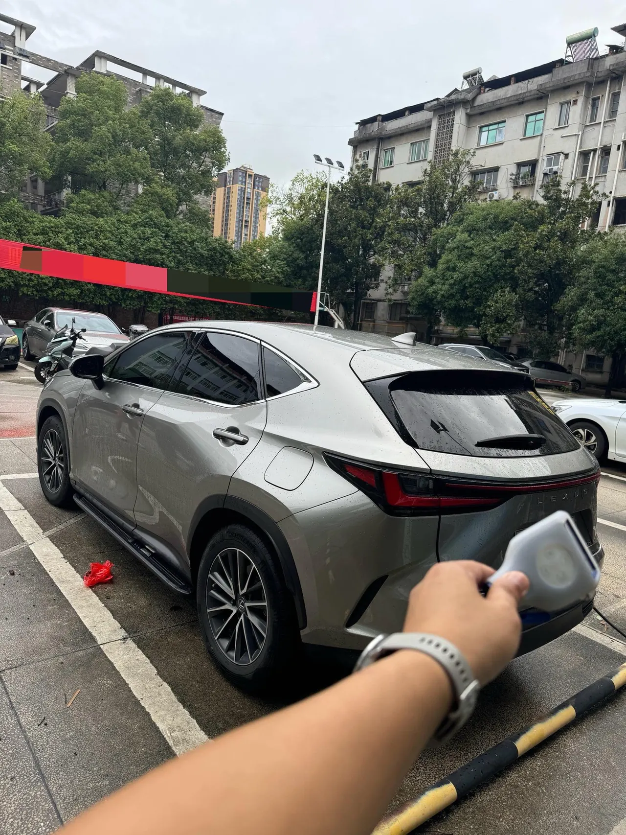 Lexus NX New Energy (Imported) 2022 NX400h 2.5 Stepless Smooth Edition Automatic Gear 4