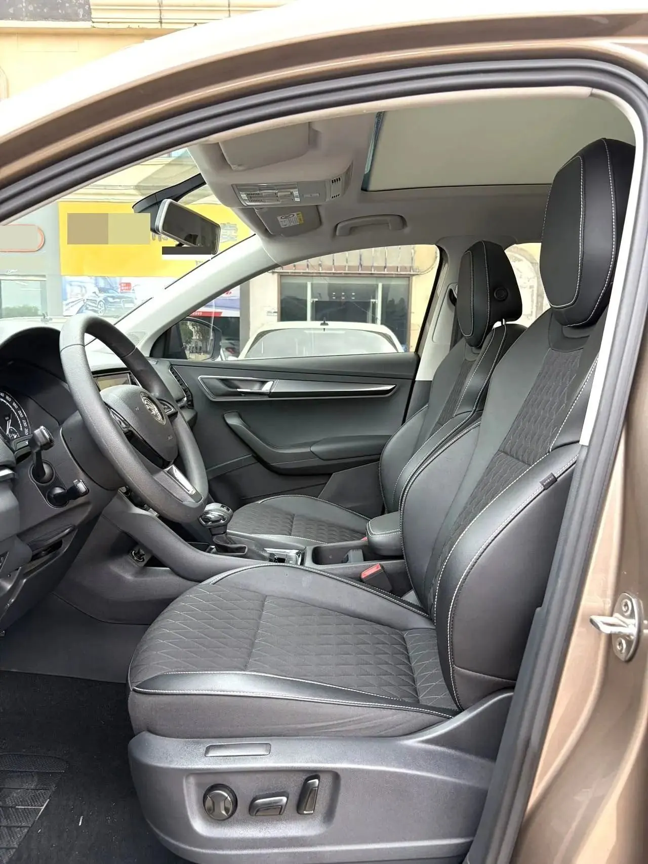 Skoda 2020 Keluoke 1.4TSI TSI280 Zhixing Deluxe Automatic Gear 6