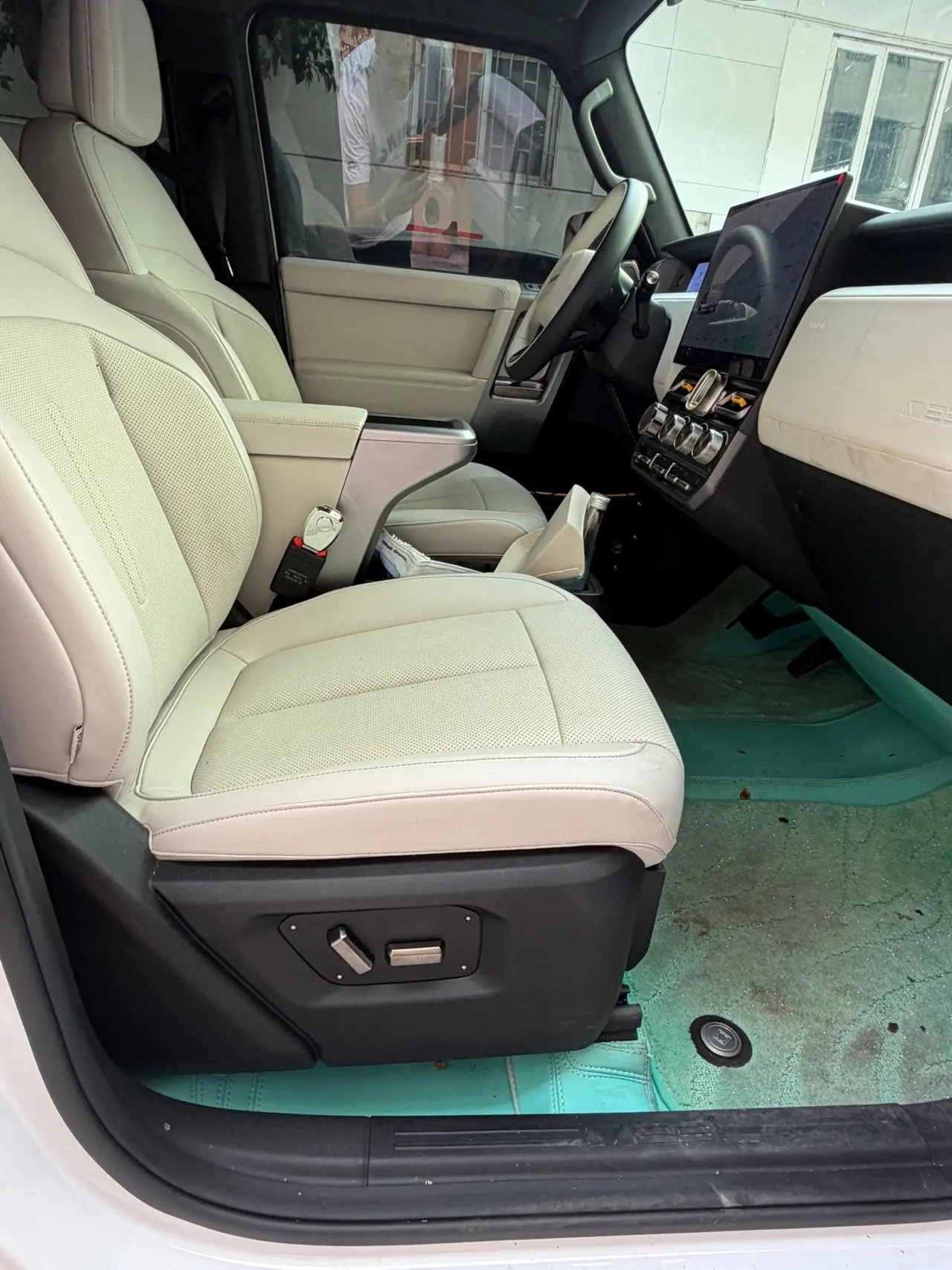 ICAR 2025 iCAR V 23 401 Two-Drive Advanced Edition Automatic Gear 9