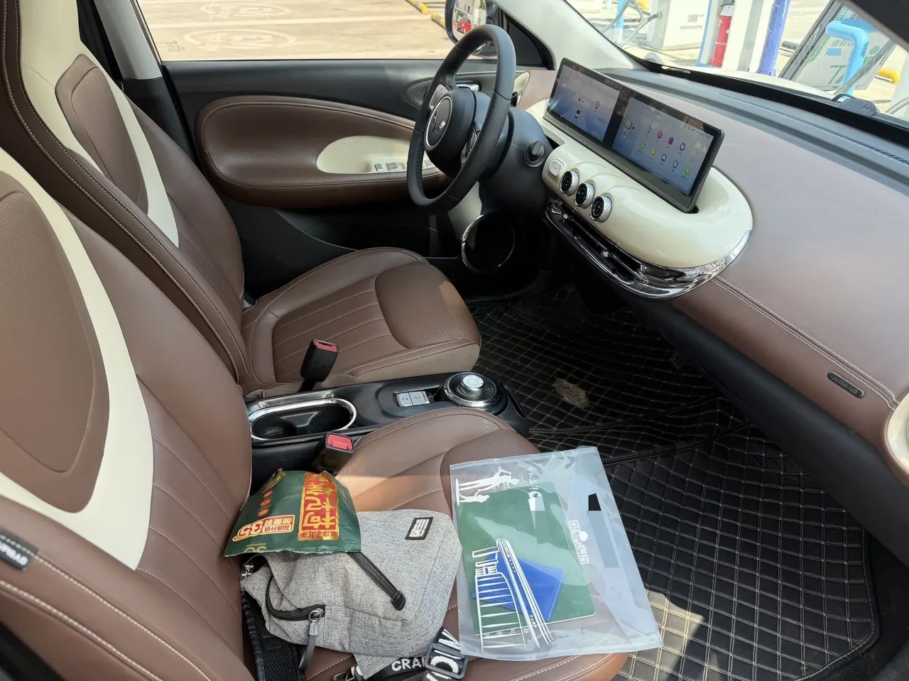 WuLing 2024 Plantronics 410km LingBox Exclusive Automatic Transmission 9