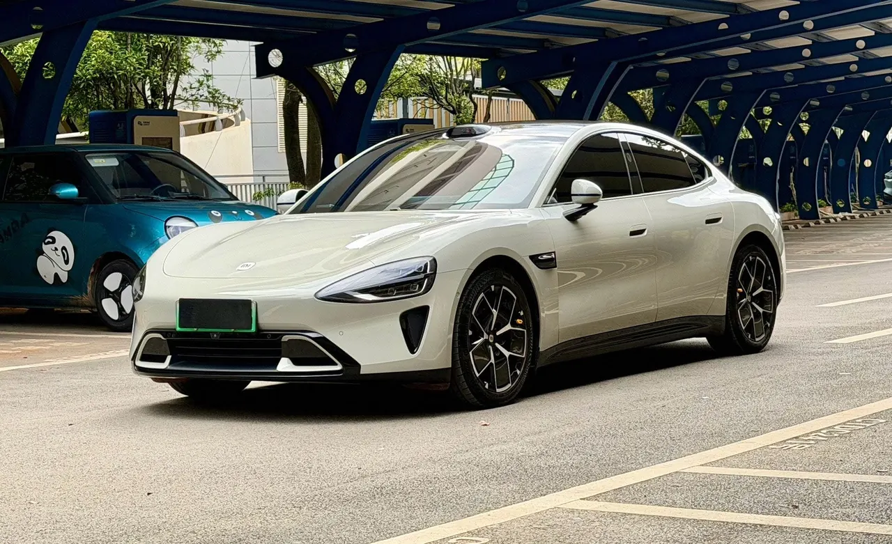 打开图片灯箱:MI 2024 SU 7 800km 4-wheel drive ultra-long endurance high-end smart driving Max version automatic gear
