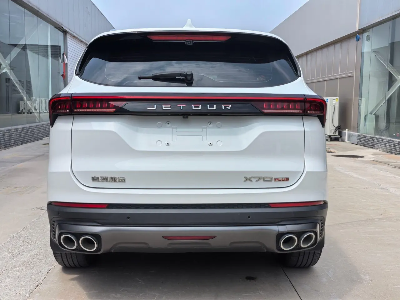 Jetour 2024 X70 PLUS 1.5T Champion Edition MAX7 Automatic Gear 12