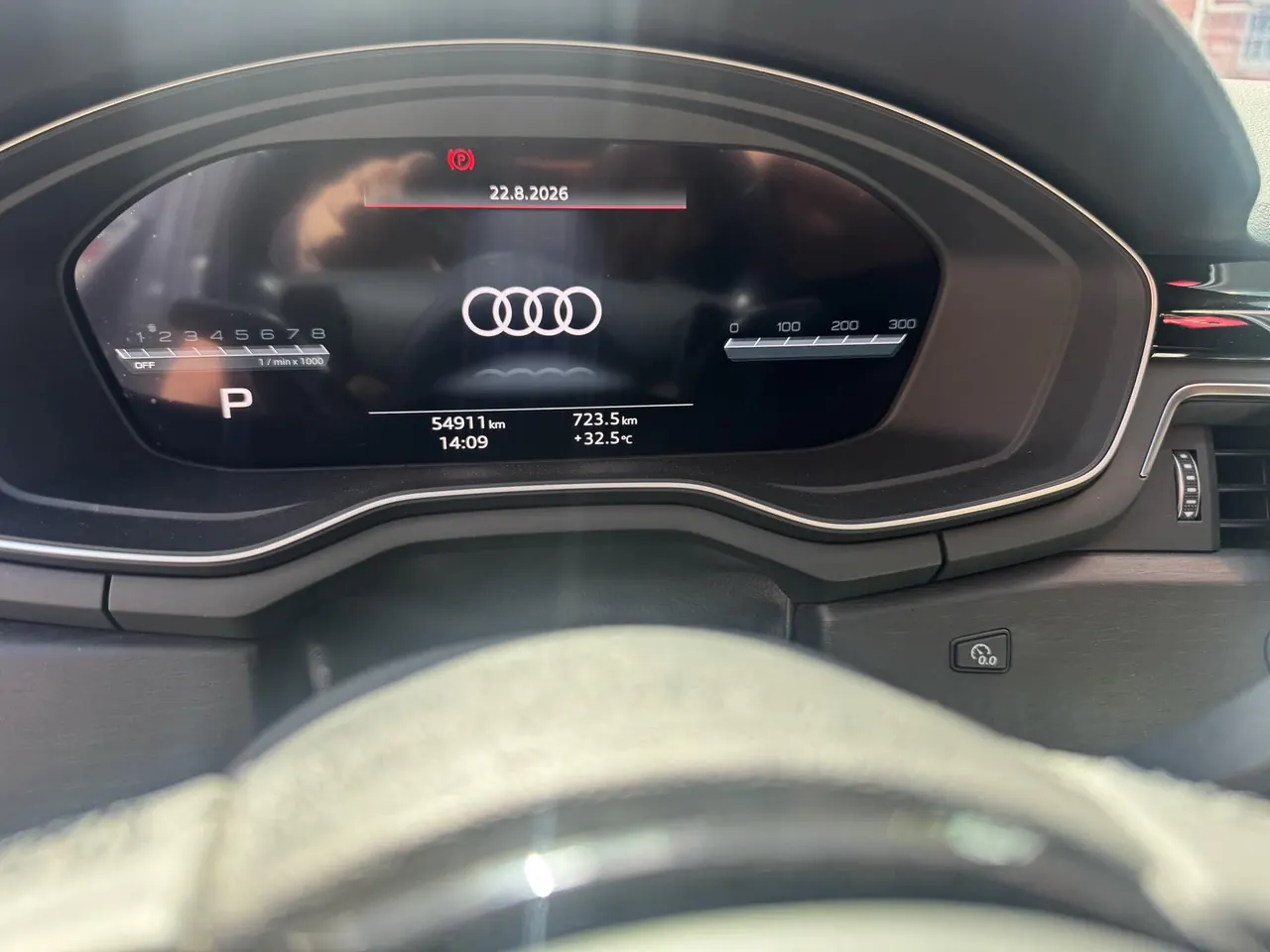 Audi 2023 A4L 2.0TFSI 40TFSI Deluxe Dynamic Automatic 6