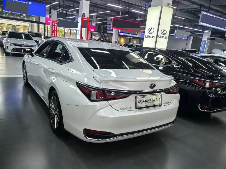 Lexus ES (Imported) 2021 ES300h 2.5 Stepless Administrative Edition Automatic Gear 3