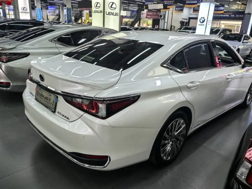 Lexus ES (Imported) 2021 ES300h 2.5 Stepless Administrative Edition Automatic Gear 4
