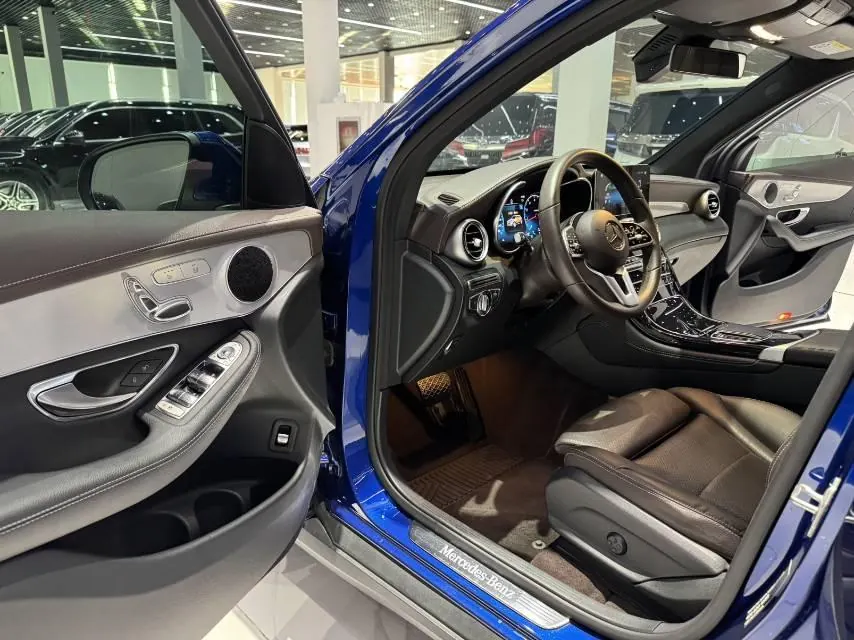 Mercedes Benz 2021 GLC 260 L 4MATIC 2.0T Dynamic Automatic 9