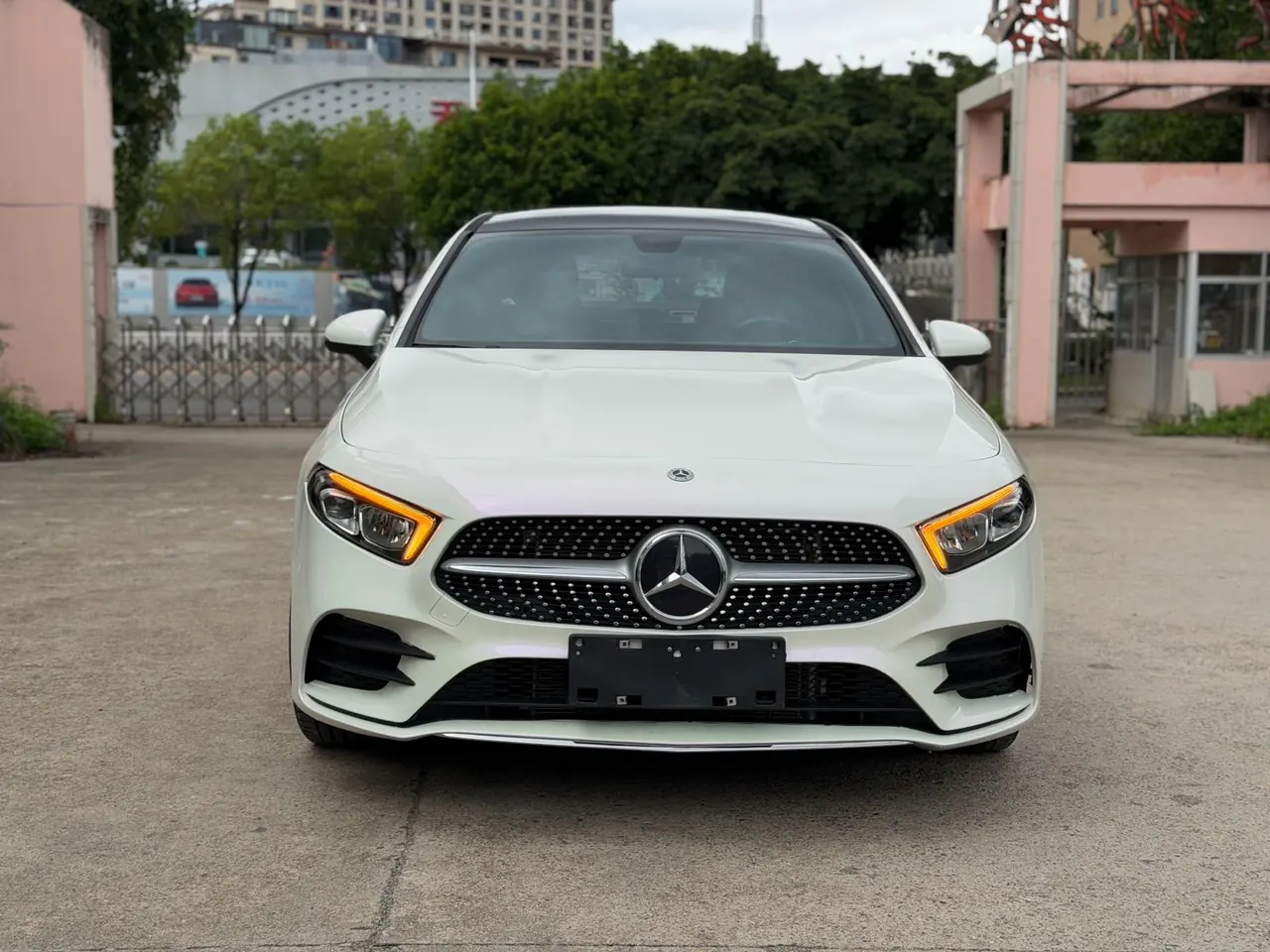 Mercedes Benz Class A 2021 A 200 L 1.3T Dynamic Automatic 2