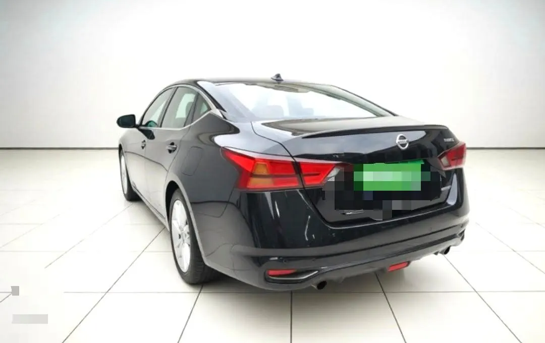 Nissan 2021 Teana 2.0 Stepless XL Comfort Edition Automatic Gear 3
