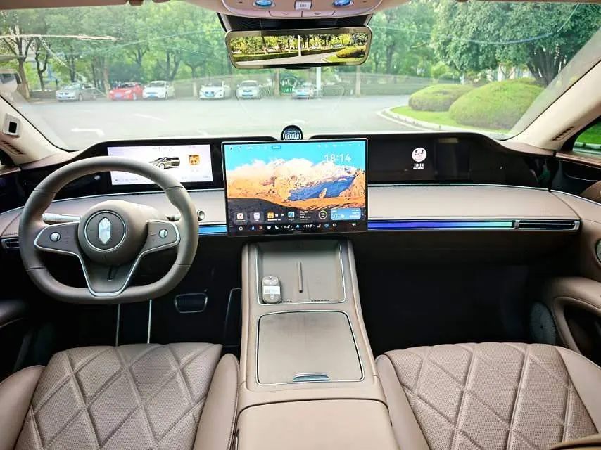 Luxeed 2025 S9T rear drive Max automatic gear 5