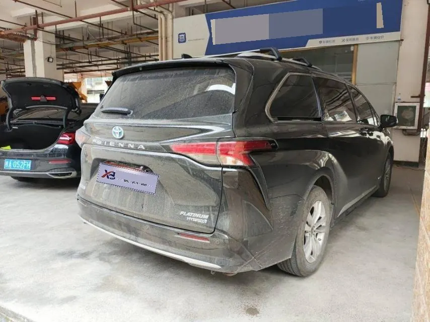 Toyota 2021 Sana 2.5 Stepless Platinum Edition Automatic Transmission 2