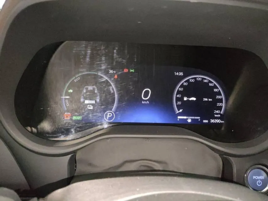 Toyota 2021 Sana 2.5 Stepless Platinum Edition Automatic Transmission 8