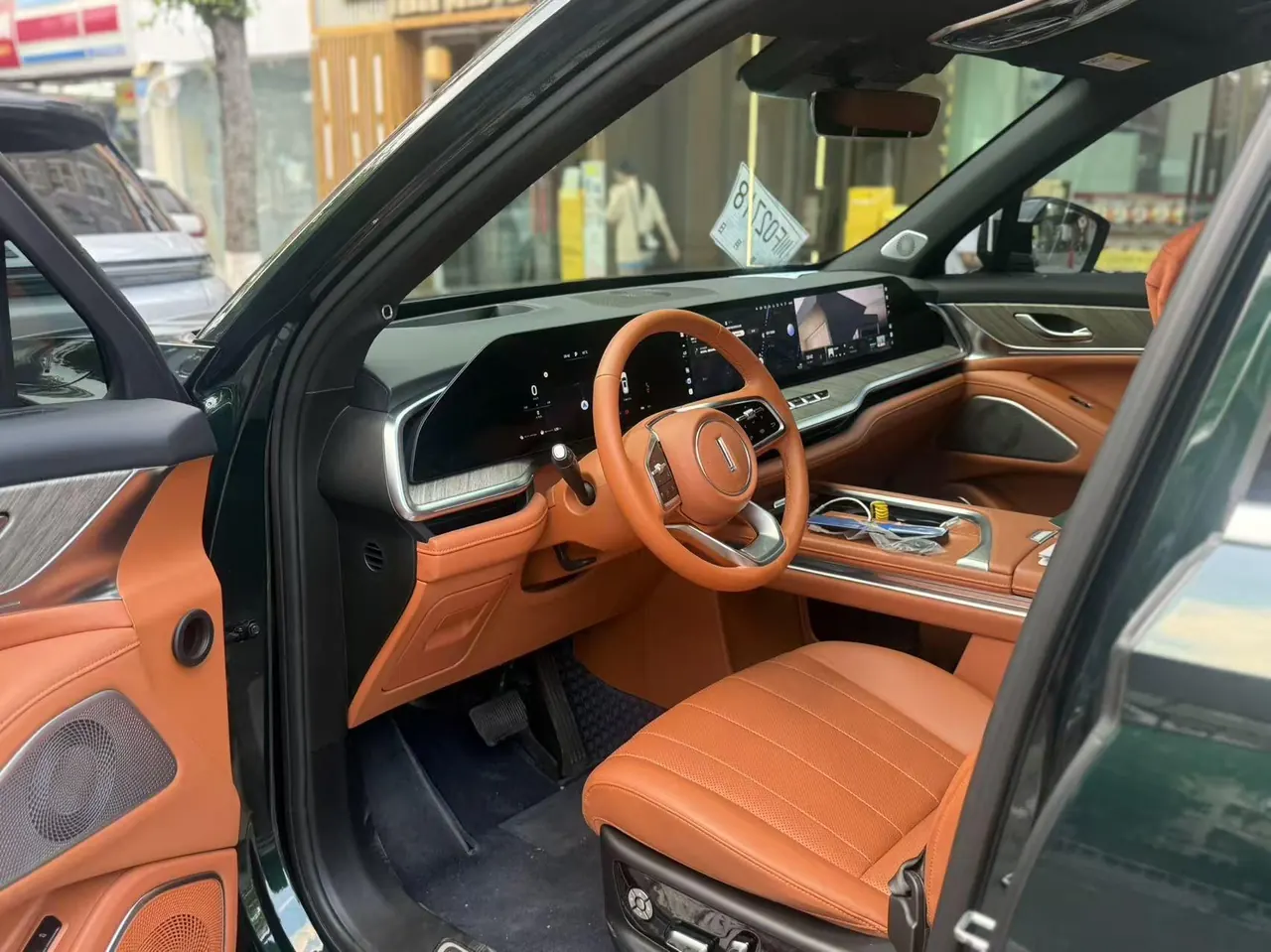 WEY 2023 Blue Mountain DHT 4WD Long Endurance Edition Automatic Gear 3