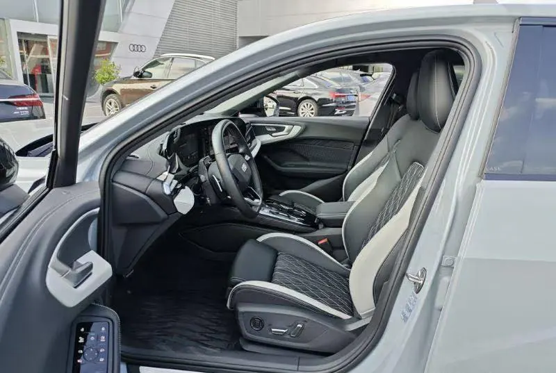 Audi 2026 A5L 2.0T Sport Plus Automatic 5