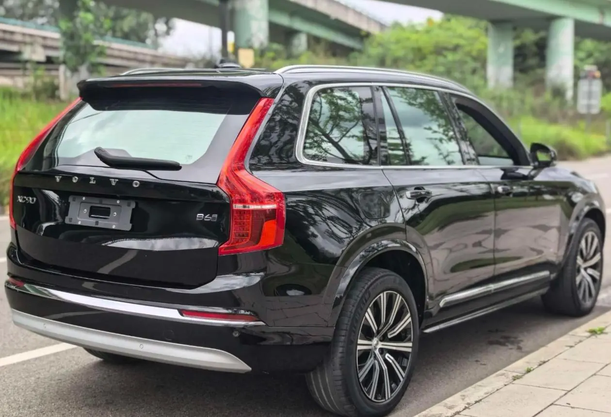 Volvo XC90 (Imported) 2021 XC90 48V 2.0T B6 Zhiyi Deluxe Edition 7-seat Automatic Gear 7