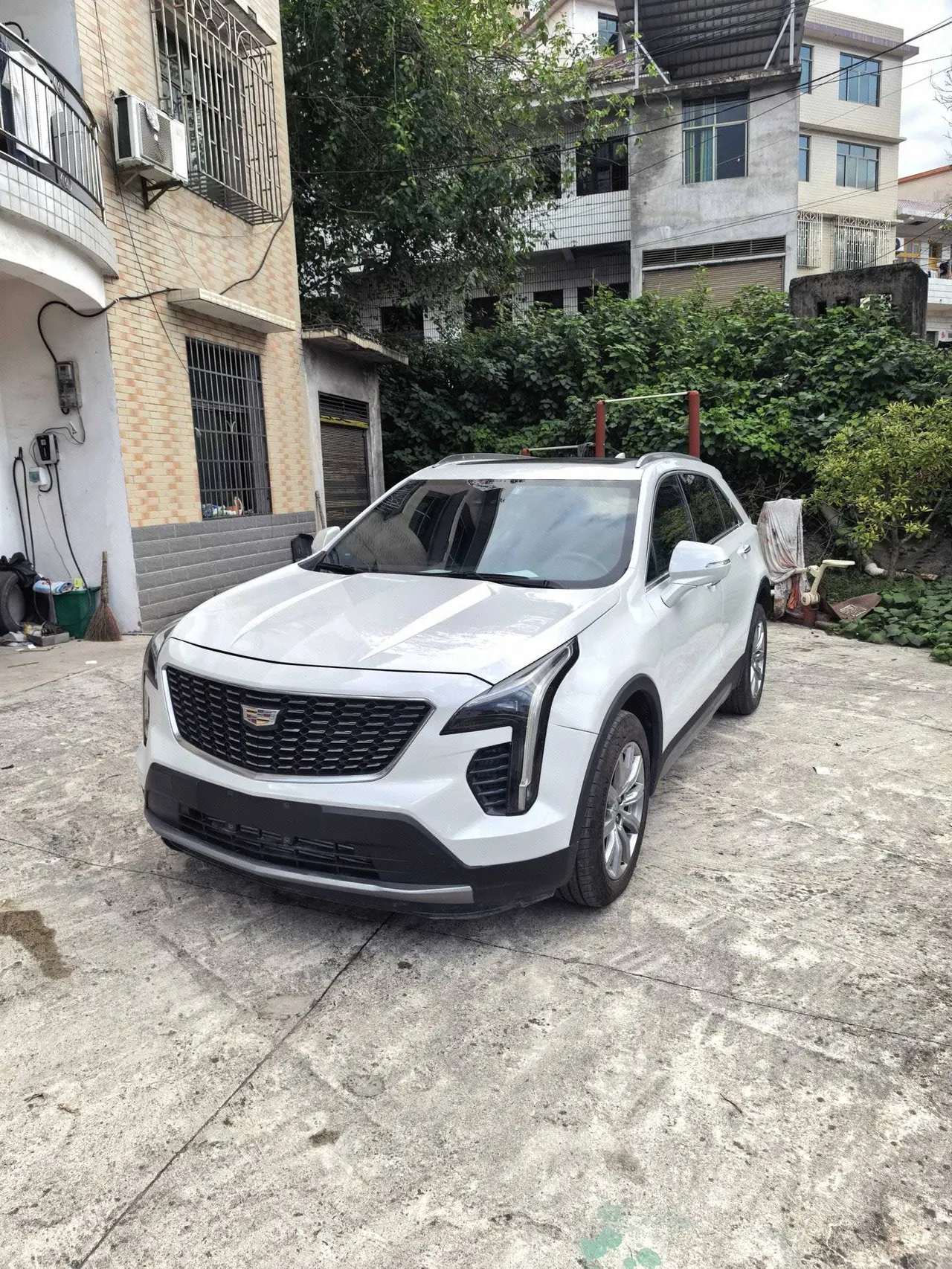 Open image lightbox: Cadillac 2022 XT4 48V 2.0T 28T two-wheel drive distinguished automatic gear