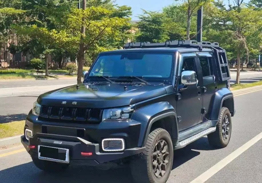 打开图片灯箱:Beijing 2021 BJ40 2.0T four-wheel drive blade hero version chivalrous automatic gear