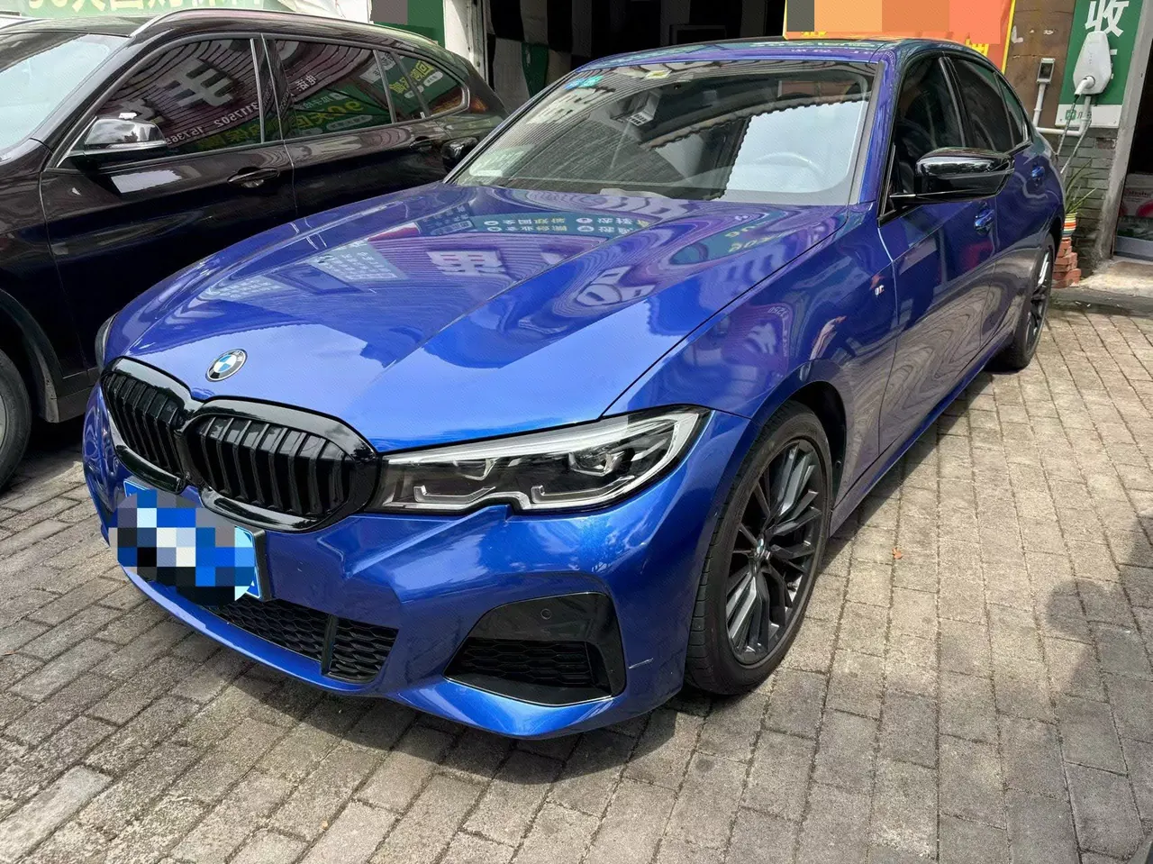 Open image lightbox: BMW 3 Series 2020 325Li 2.0T M Sports Obsidian Night Edition Automatic Gear