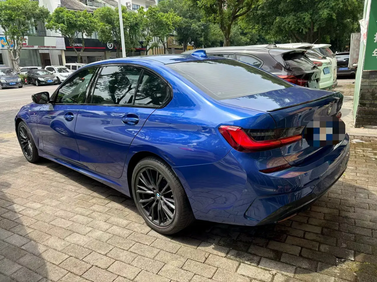 BMW 3 Series 2020 325Li 2.0T M Sports Obsidian Night Edition Automatic Gear 2