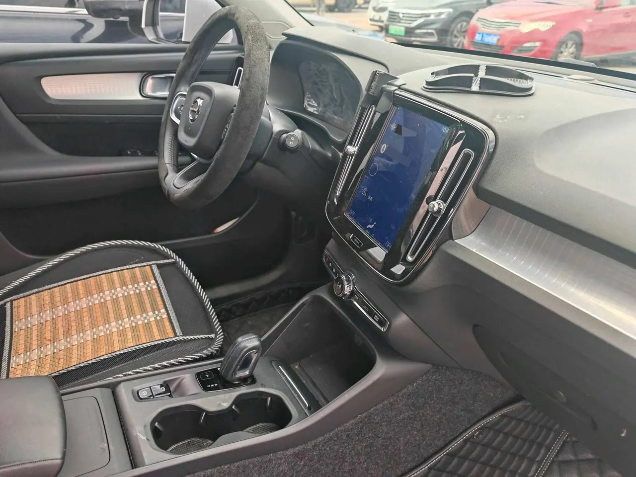 Volvo 2021 XC40 1.5T T3 Smart Fashion Edition Automatic Gear 6