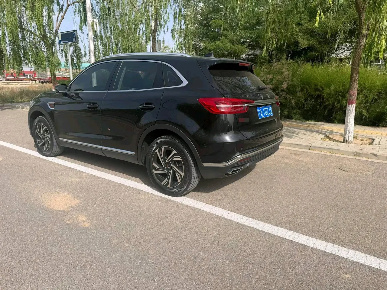 HongQi 2022 HS5 2.0T Zhilian Flag Edition Automatic Gear 5