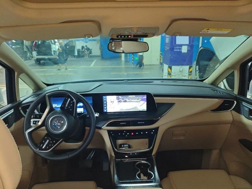 Buick 2025 GL8 Lu Shang 1.5T Premium Edition 7-seat Automatic Gear 7