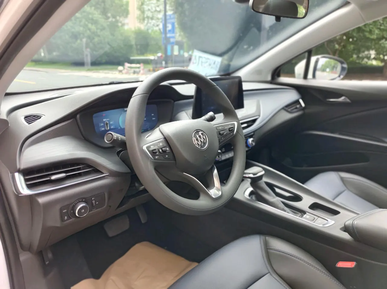 Buick 2024 Micro Blue 6(VELITE 6) 450km Comfortable PLUS Automatic Gear 4