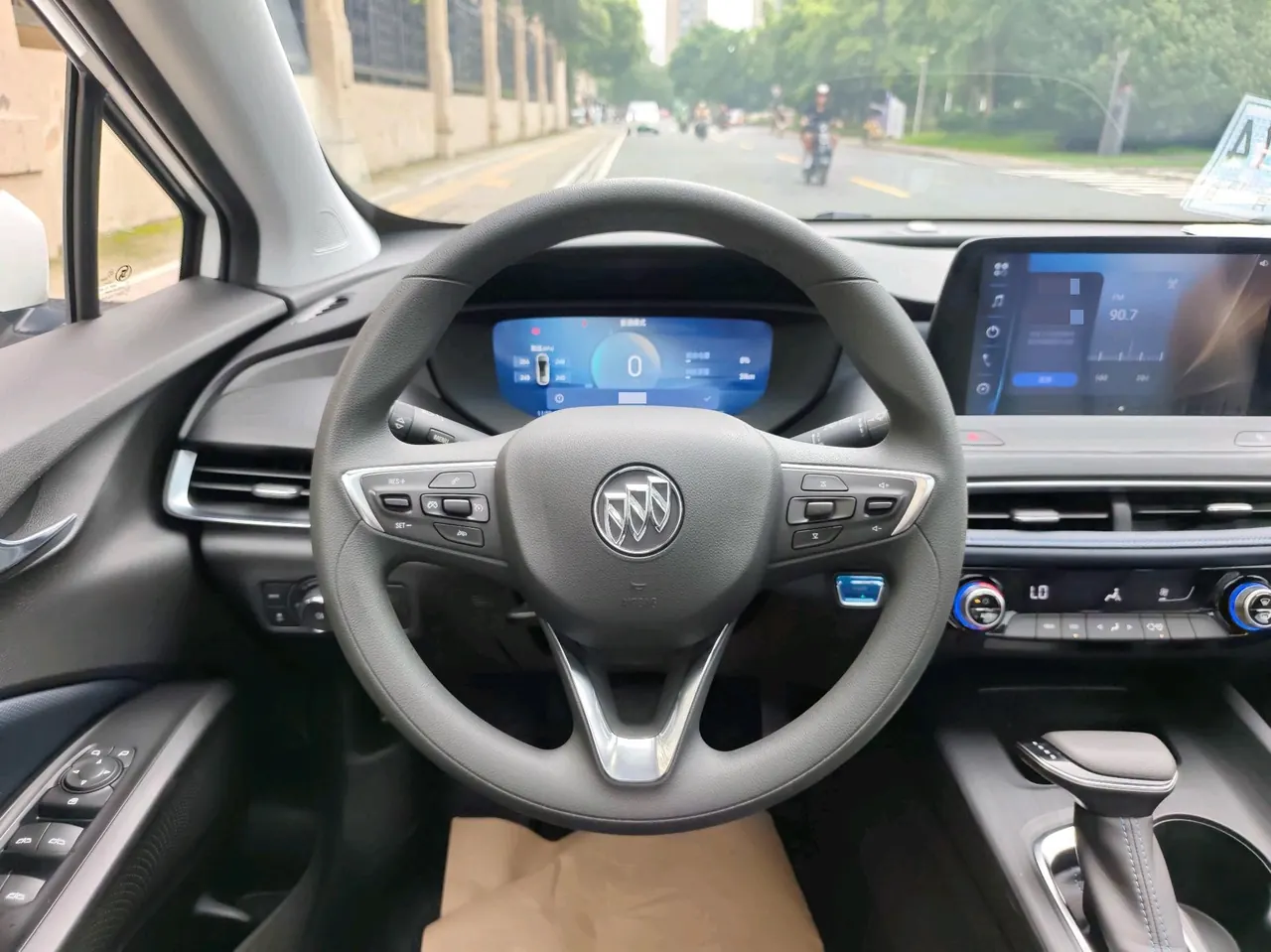 Buick 2024 Micro Blue 6(VELITE 6) 450km Comfortable PLUS Automatic Gear 9