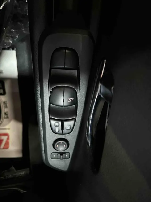 Nissan 2023 Jinke 1.5 Stepless Edition XL Fashion Edition Automatic Gear 7